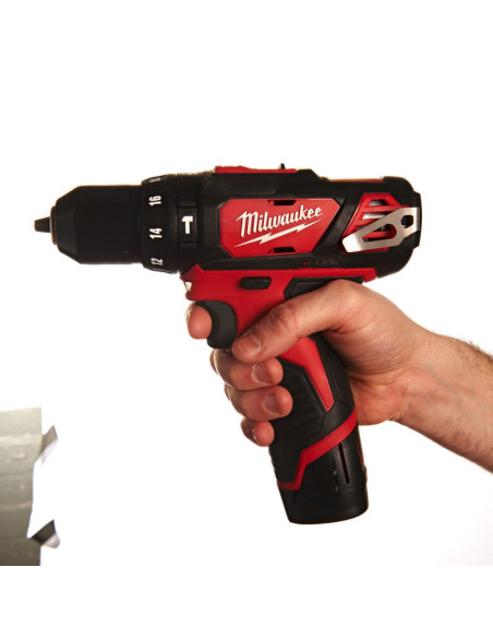 Kit 12V Trapano Avvitatore Compatto con Percussione  | Milwaukee M12 BPD-202C