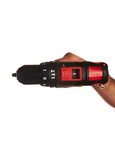 Kit 12V Trapano Avvitatore Compatto con Percussione  | Milwaukee M12 BPD-202C