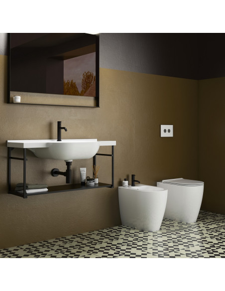Coppia Sanitari Filomuro Vaso e Bidet a Terra + Coprivaso Soft-Close | Globo Mode 53.34 Coppia Sanitari