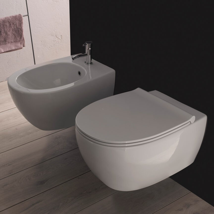 Coppia Sanitari Sospesi Vaso e Bidet Senza Brida + Coprivaso Soft-Close | Globo 4ALL 54.36