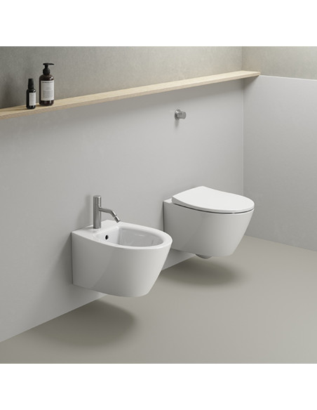 Coppia Sanitari Sospesi Vaso e Bidet Senza Brida + Coprivaso Soft-Close | Gsi Modo 52.37 Coppia Sanitari