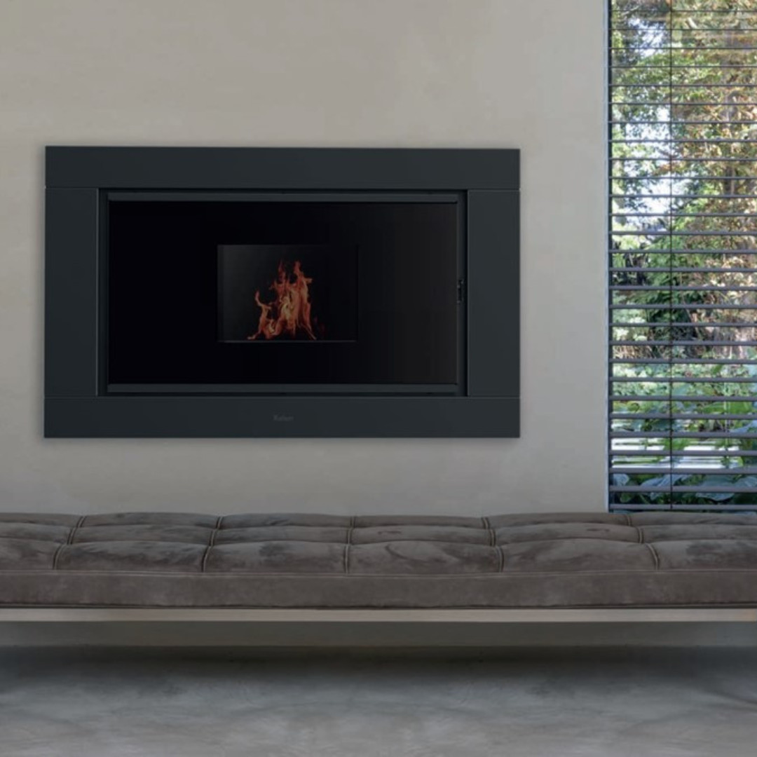 Focolare Camino ad Incasso a Pellet 30 kW Nero | Kalon IdroBlock 16:9