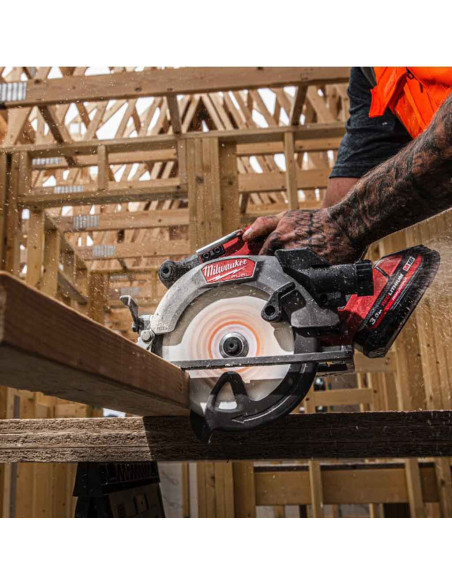 Kit 18V Speciale Legno 5 Utensili + Torcia  | Milwaukee M18FPP6G3-502B